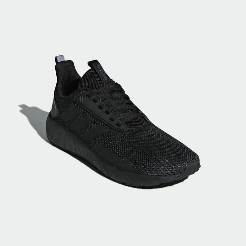 Sepatu adidas questar store drive