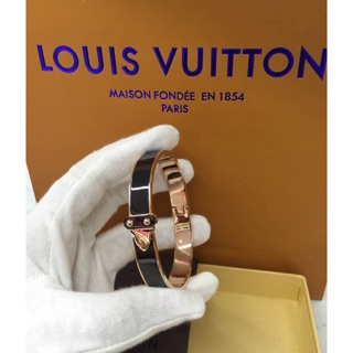 GELANG LOUIS VUITTON - Jam Tangan - 893586794