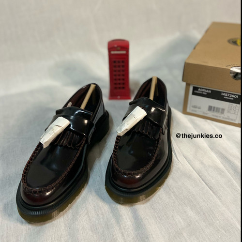 Jual Sepatu Dr. Martens Adrian Tassel Loafer Cherry Red Shopee Indonesia
