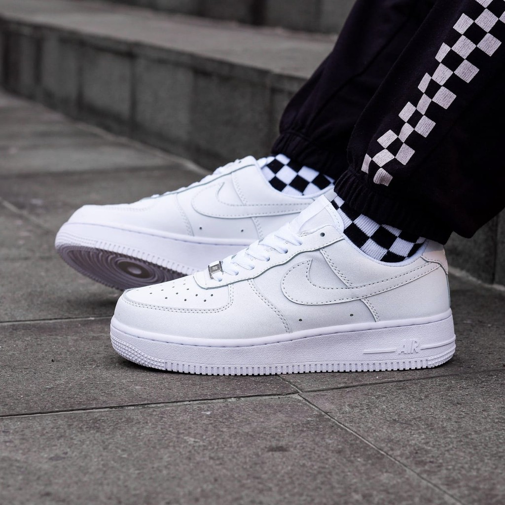 Jual SEPATU NIKE AF1 TRIPLE WHITE (BNWB) | Shopee Indonesia