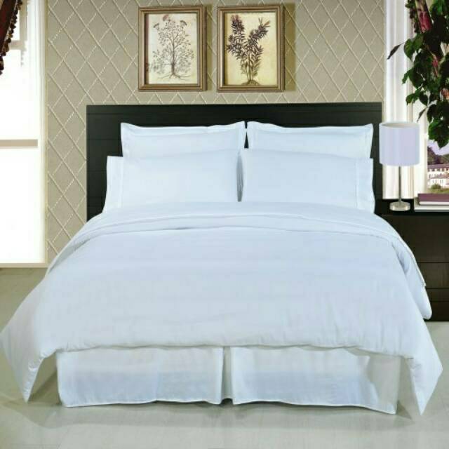 Jual ELEGANT BED COVER SET SPREI POLOS EMBOSS WARNA PUTIH UKURAN KING ...