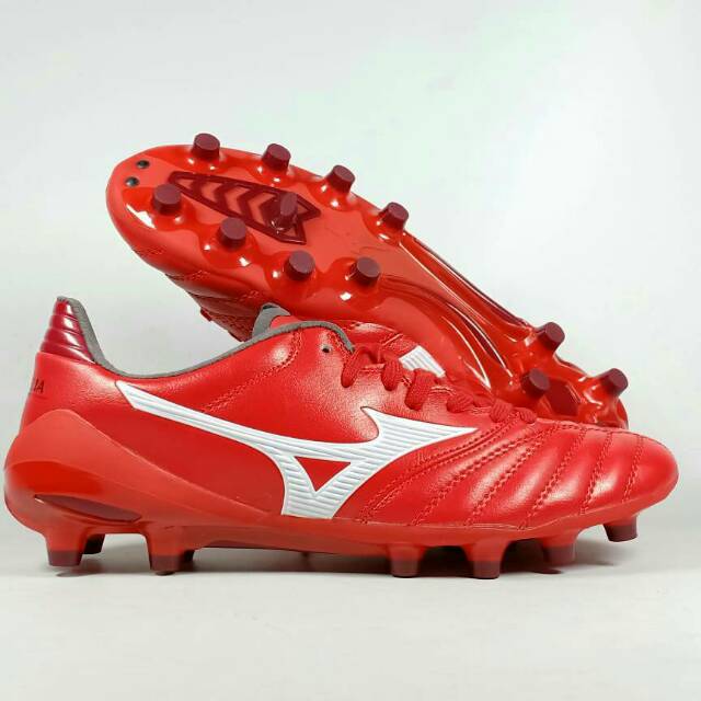 Sepatu bola hotsell mizuno morelia