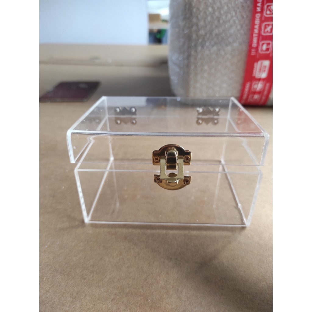 Jual Ring box Acrylic / Kotak Cintin Akrilik / Ring Bearer Acrylic Unik ...