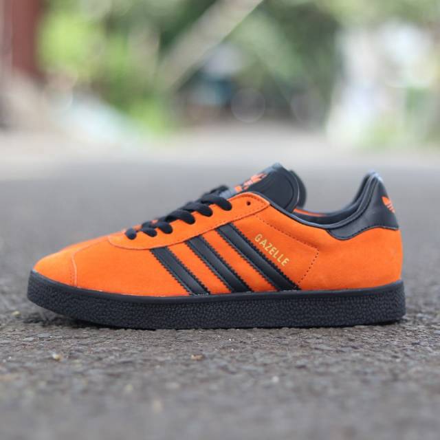 Adidas gazelle shop orange black