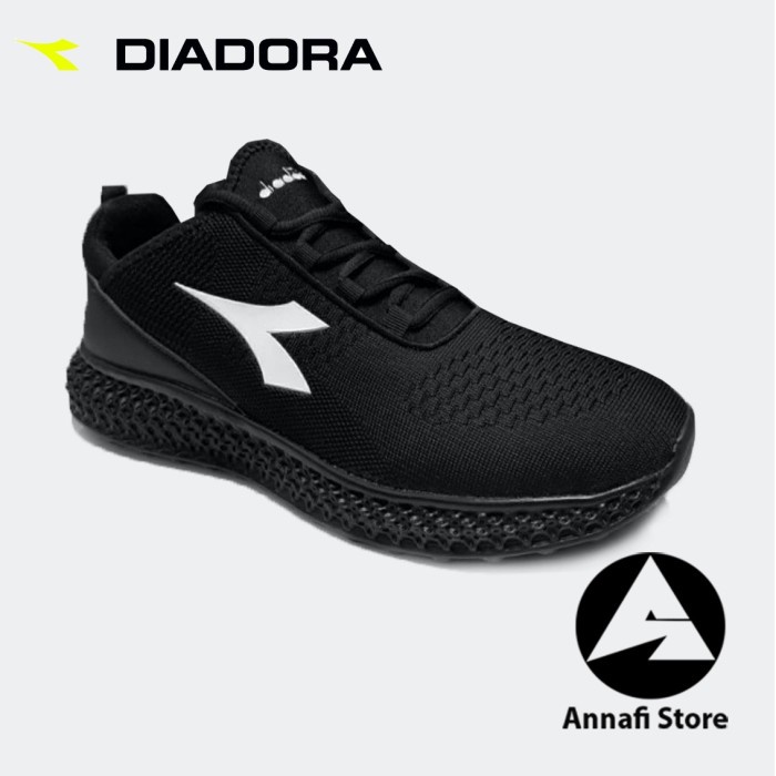 Jual Jual Sepatu Running Pria Diadora Alexandro Diaru Bk Black Shopee Indonesia