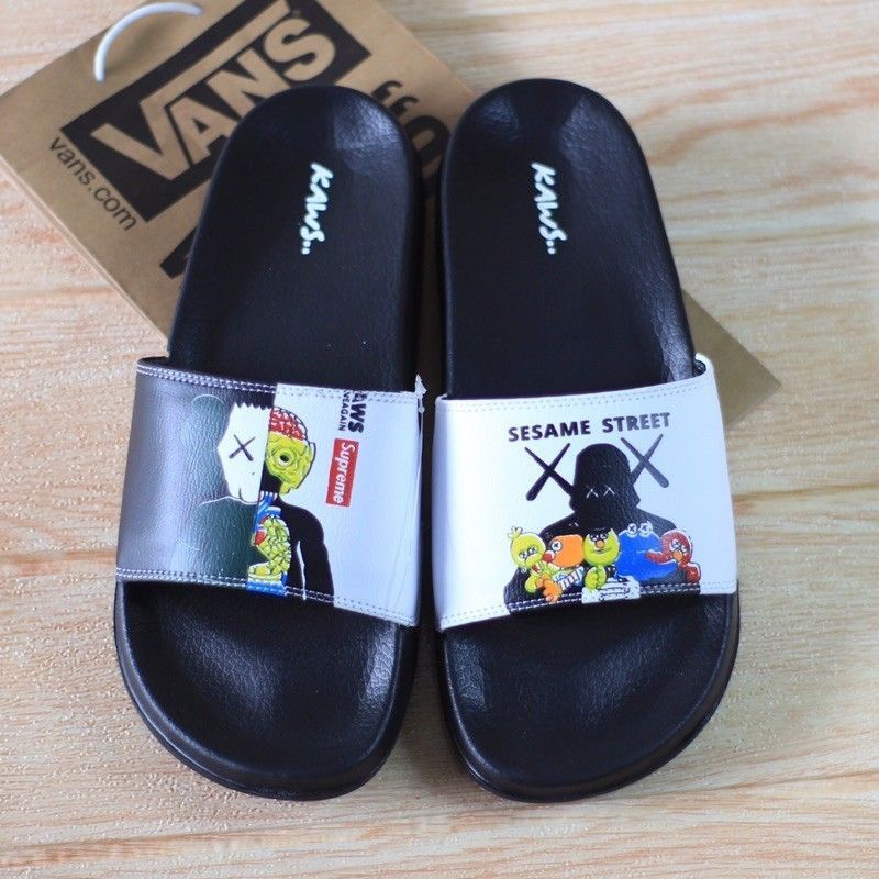 Jual ◙ Sandal Slop Kaws Supreem Sesame Street Ori Sandal Slop