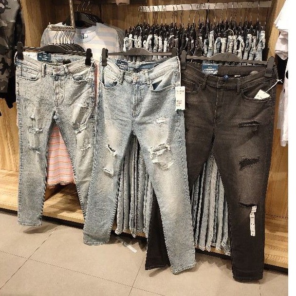 Harga ripped sale jeans h&m