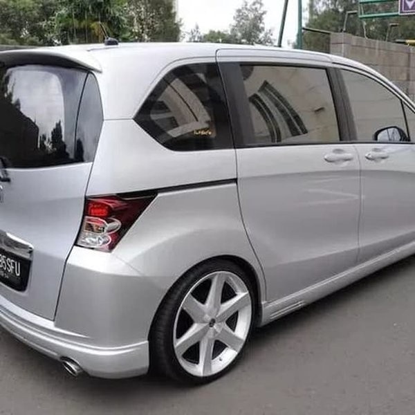 Jual BODYKIT honda freed 2009 2010 2011 zeus GRADE A KUAT TEBAL RINGAN
