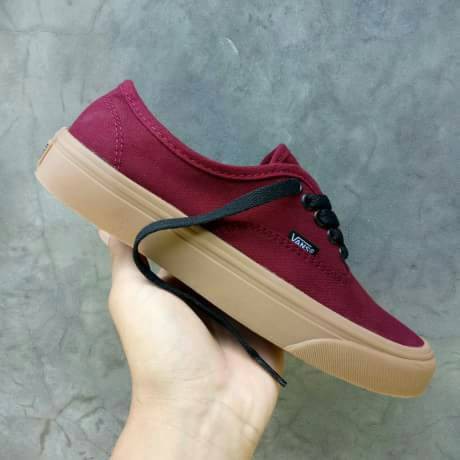 Vans authentic merah clearance maroon