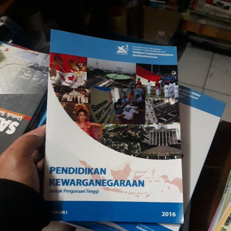 Jual Buku Pendidikan Kewarganegaraan Untuk Perguruan Tinggi Cetakan ...