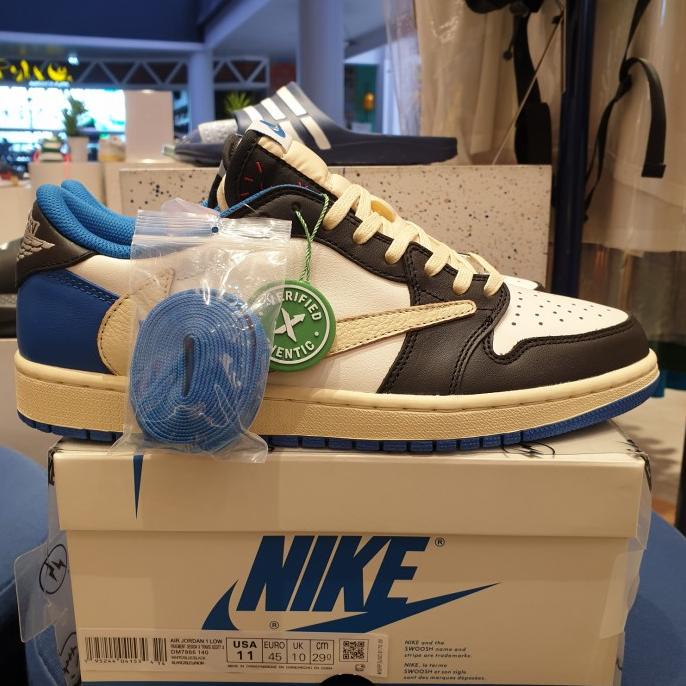 nike x travis scott harga