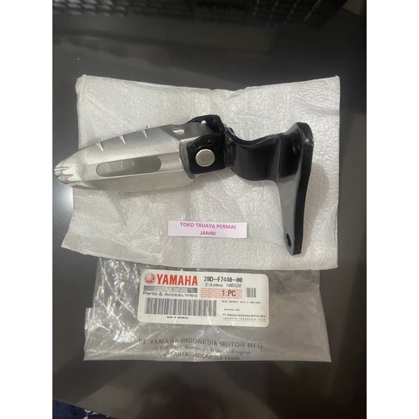 Jual Pilion Step Kanan MIO New 28DF744000 | Shopee Indonesia