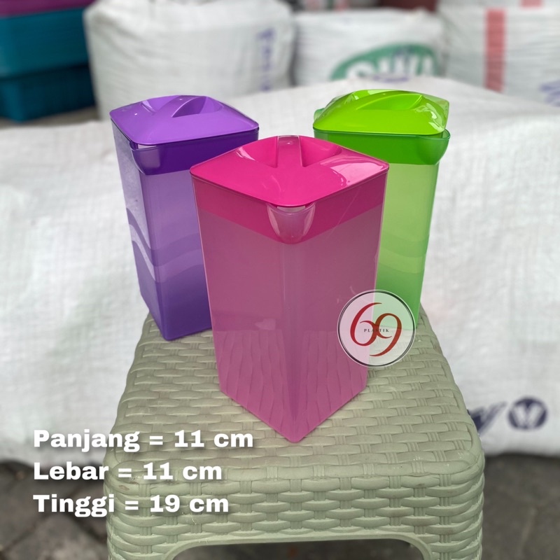 Jual 1 Pcs Eskan Pluto Calista 15 Liter Teko Air Plastik Moci Segi Warna Ukuran 1500 Ml 2377