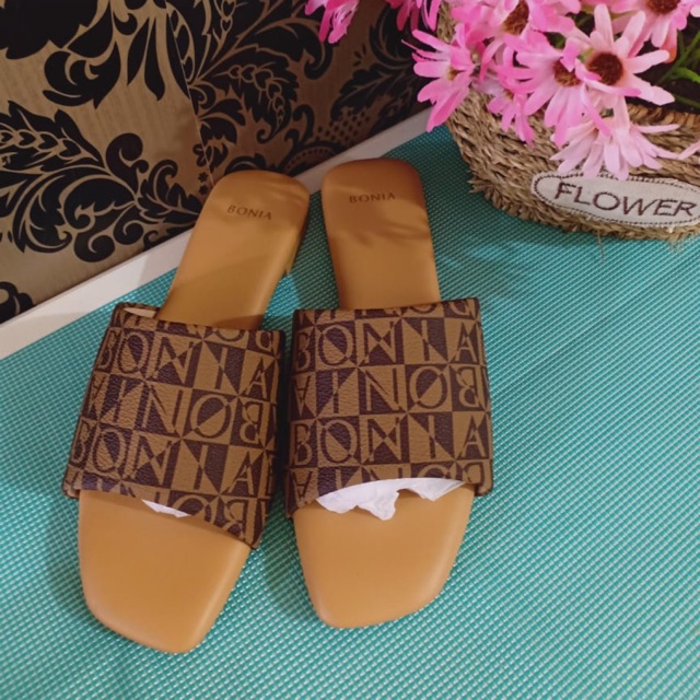 BEST SELLER SANDAL BONIA MONOGRAM ORIGINAL 100