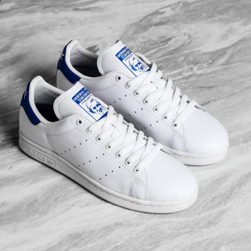 Stan smith best sale white blue navy