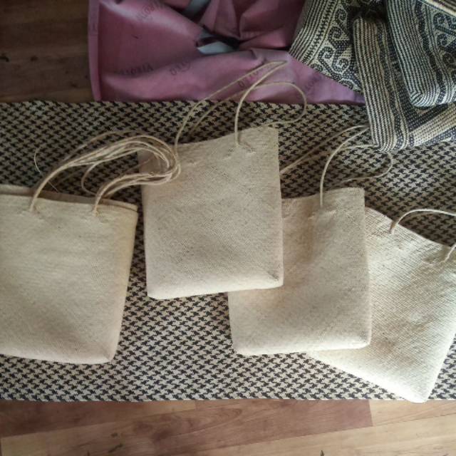 Jual tas anyaman rotan map polos paket 5 pcs | Shopee Indonesia