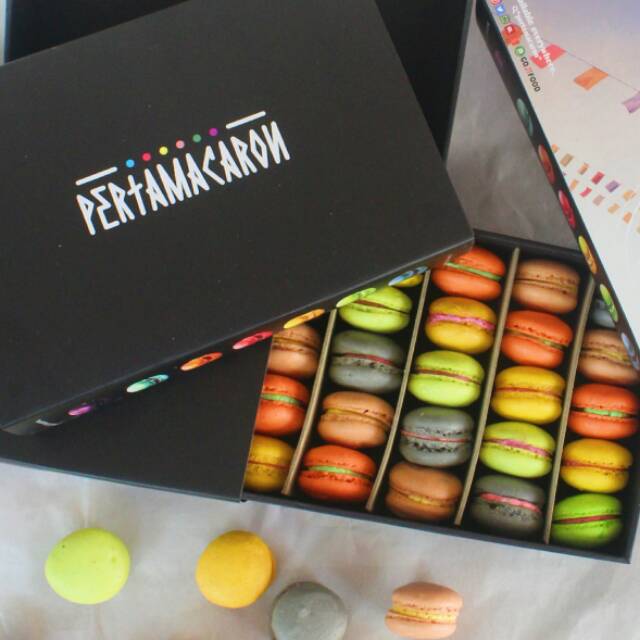 Jual PACK1 ISI 25 MACARON BY PERTAMACARON | Shopee Indonesia