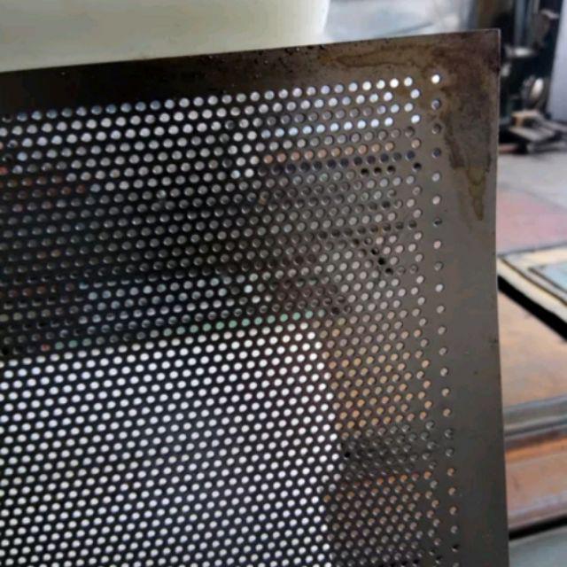 Jual Plat Lubang Besi Bolong Perforated 2mm 3mm 4mm 5mm 6mm 8mm 10mm 12mm Ukuran 50cm X 1995