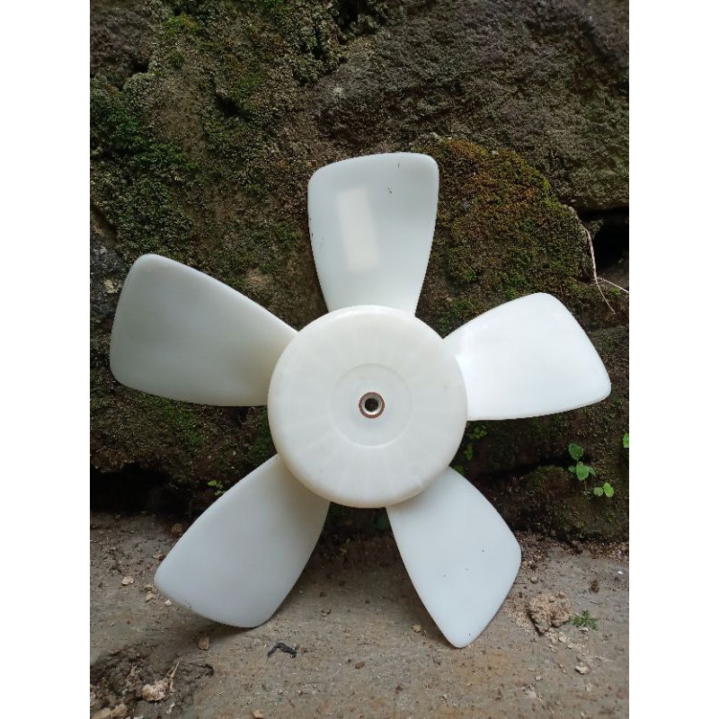 Jual kipas radiator TIMOR / KIA CARNIVAL Shopee Indonesia