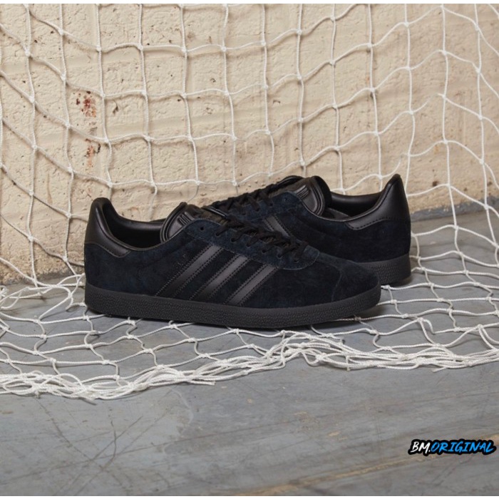 adidas gazelle silver green womens Adidas Gazelle – DTLR