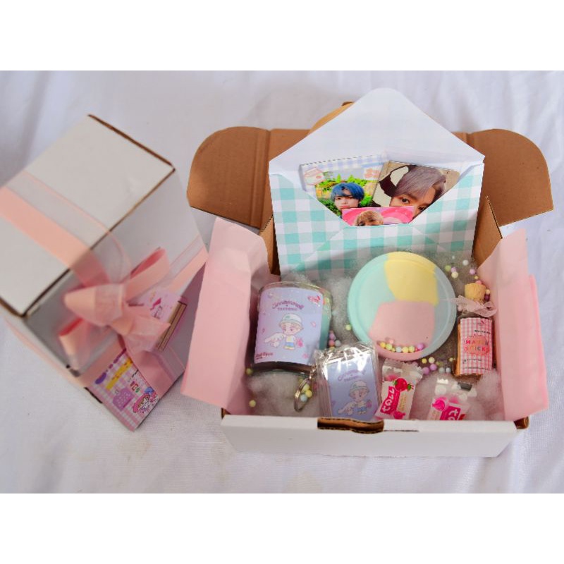 Jual Hampers Nct Sanrio Gift Box All About Nct Sanrio Kado