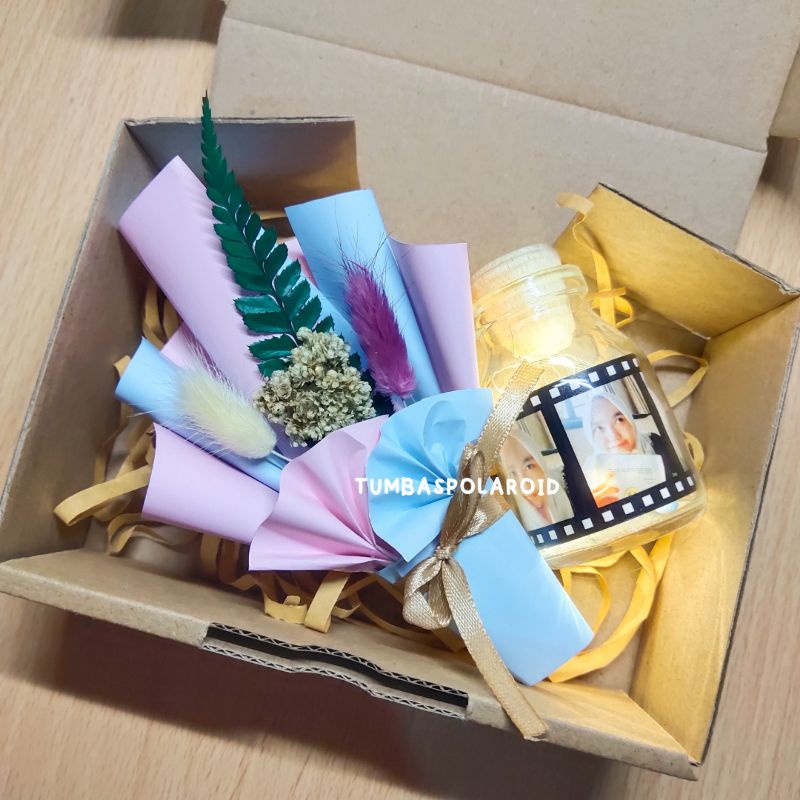 Jual [TP] GIFT BOX MINI BOUQUET, PHOTO IN A BOTTLE LED - HADIAH WISUDA ...