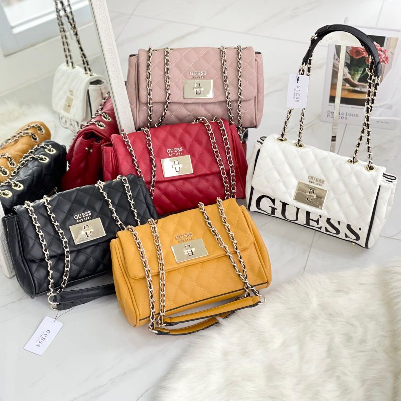 Guess sweet candy shoulder bag best sale