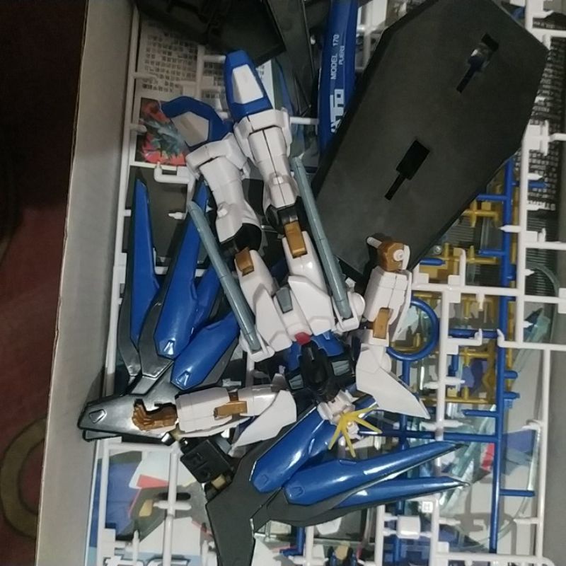 Jual Hongli HG 1/144 Strike Freedom | Shopee Indonesia