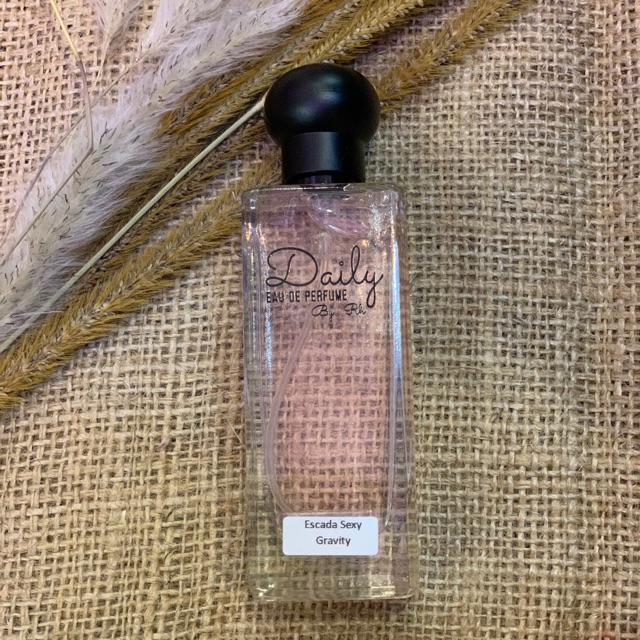 Jual Daily parfum (escada sexy gravity) | Shopee Indonesia