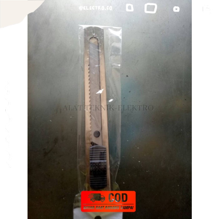Jual [BISA COD] cutter besar gagang besi | Shopee Indonesia