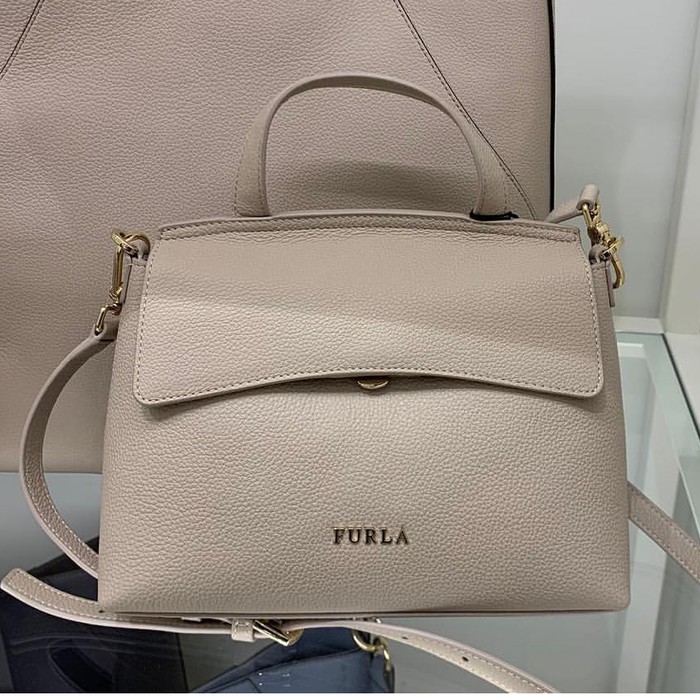 Tas 2025 furla harga