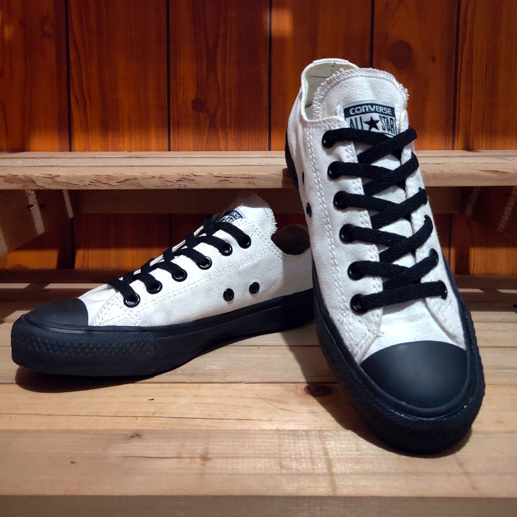 Converse 2025 suela negra