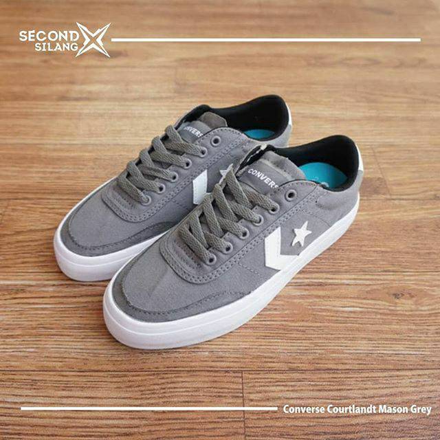 Converse store courtlandt grey