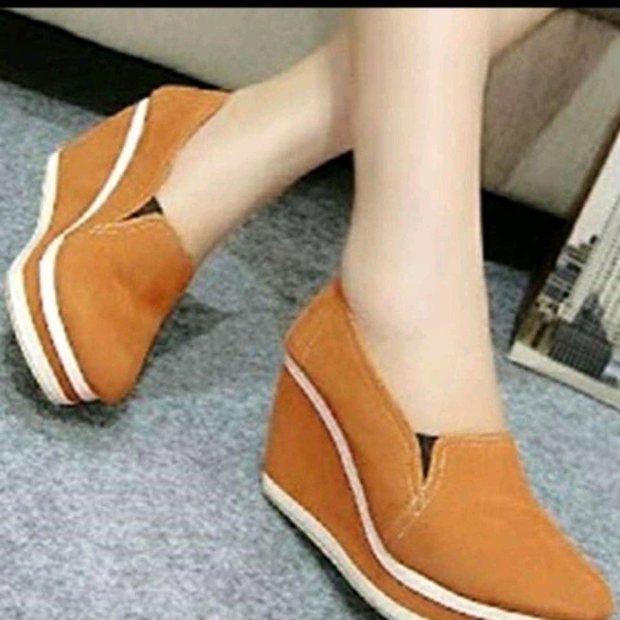 Shopee sepatu wedges deals