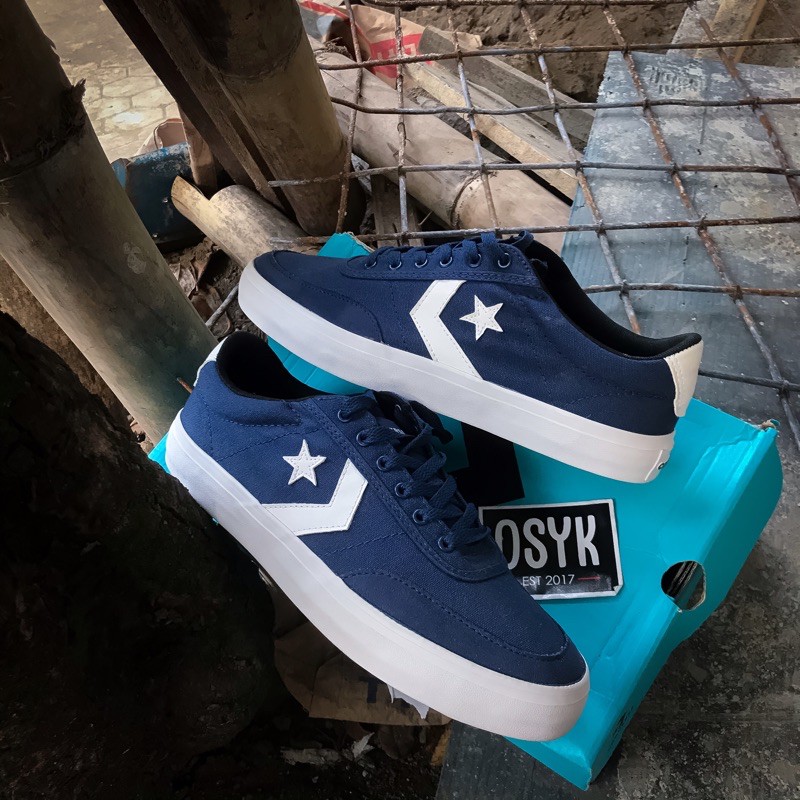 Converse on sale courtlandt navy