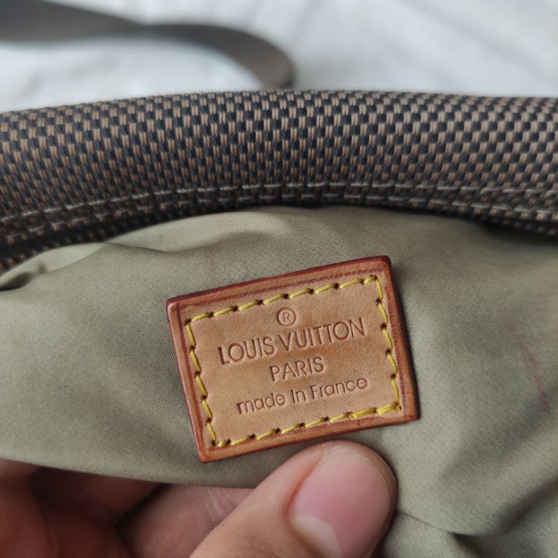 louis vuitton inventeur sling bag shoulder bag sp 0015, Fesyen Pria, Tas &  Dompet , Tas Selempang di Carousell
