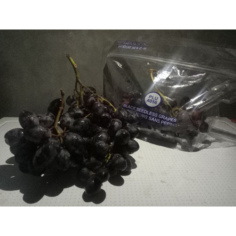 Jual Anggur Black Autumn Royal Seedless USA | Shopee Indonesia