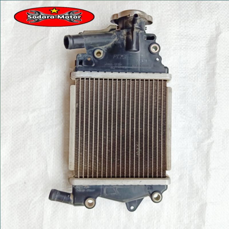 Jual Radiator Honda Vario 125 Old Vario 125 Lama Kzr Original Shopee Indonesia