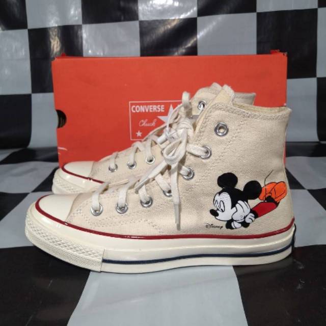 Converse x outlet mickey mouse