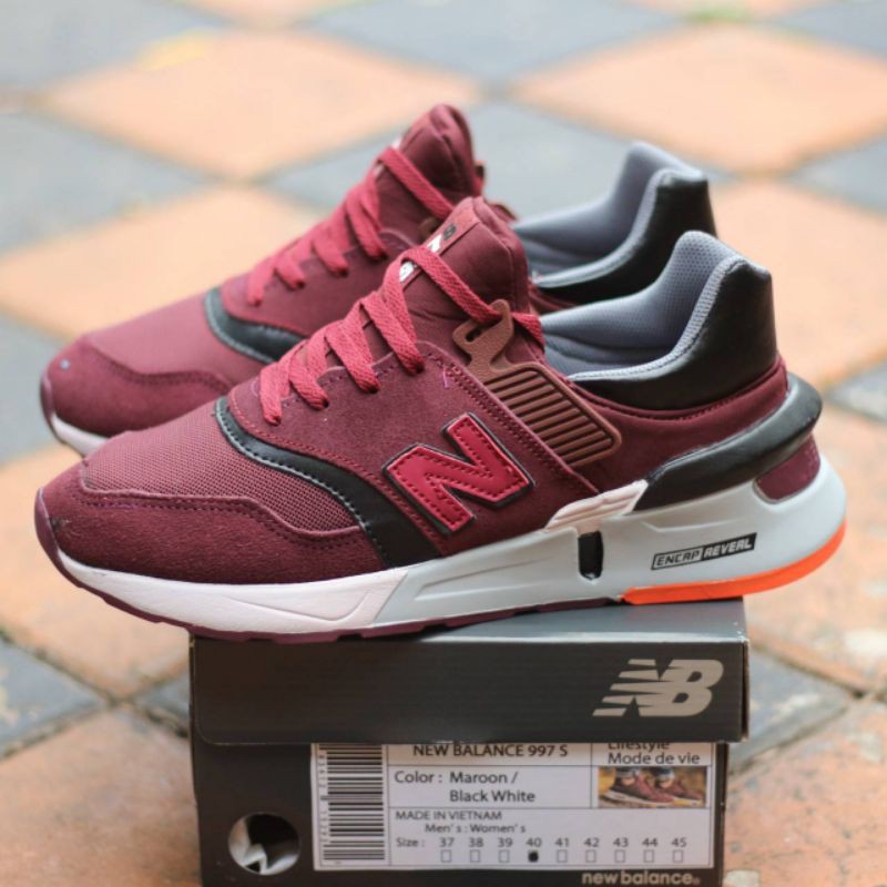 New balance hot sale 997 maroon