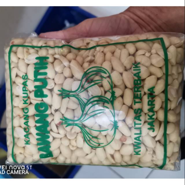 Jual Kacang Tanah Kupas Mentah 1000gr 1kg Merek Bawang Putih