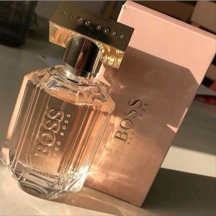 Parfum hugo 2025 boss wanita