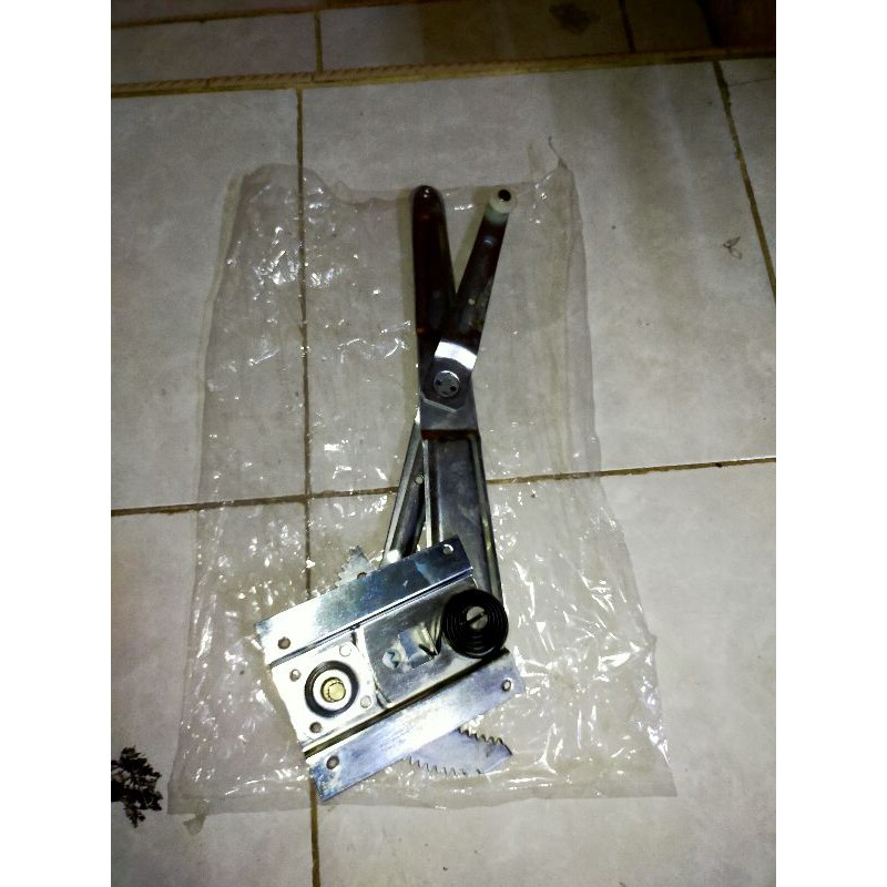 Jual Regulator Kaca Suzuki Jimny Jangkrik Lj80 | Shopee Indonesia