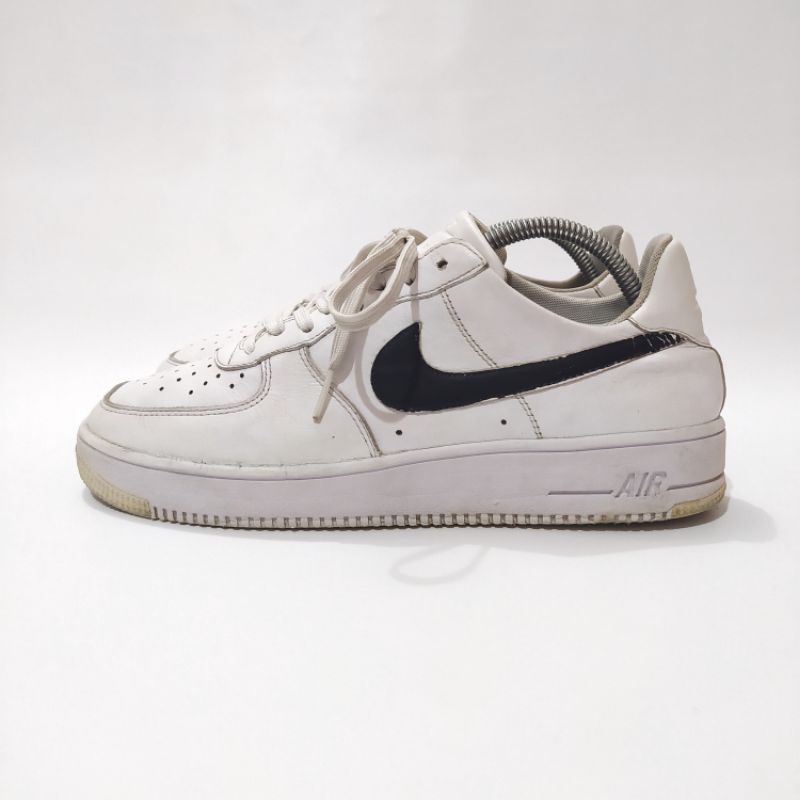 Af1 ultraforce low hotsell