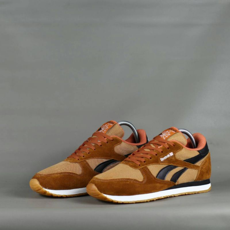 Jual Sepatu Reebok Terlengkap & Harga Terbaru Juli 2026 | Shopee Indonesia