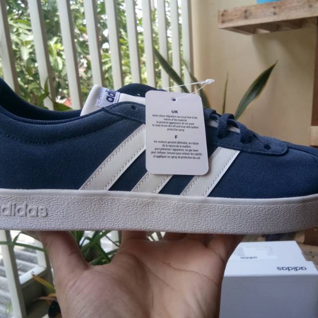 Adidas vl 2024 court biru