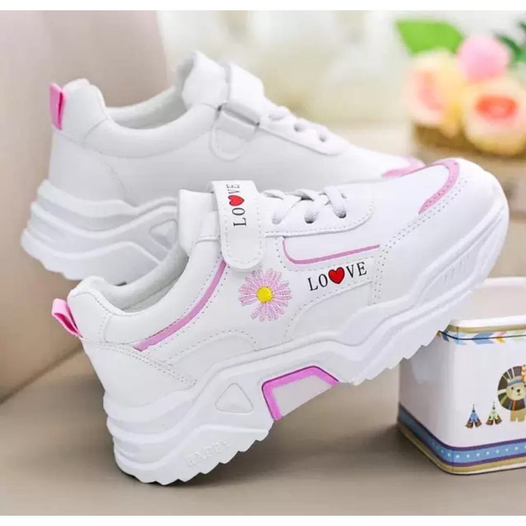Jual Sepatu Sneakers | Sepatu Sekolah Anak | Simple Stylish Korean ...