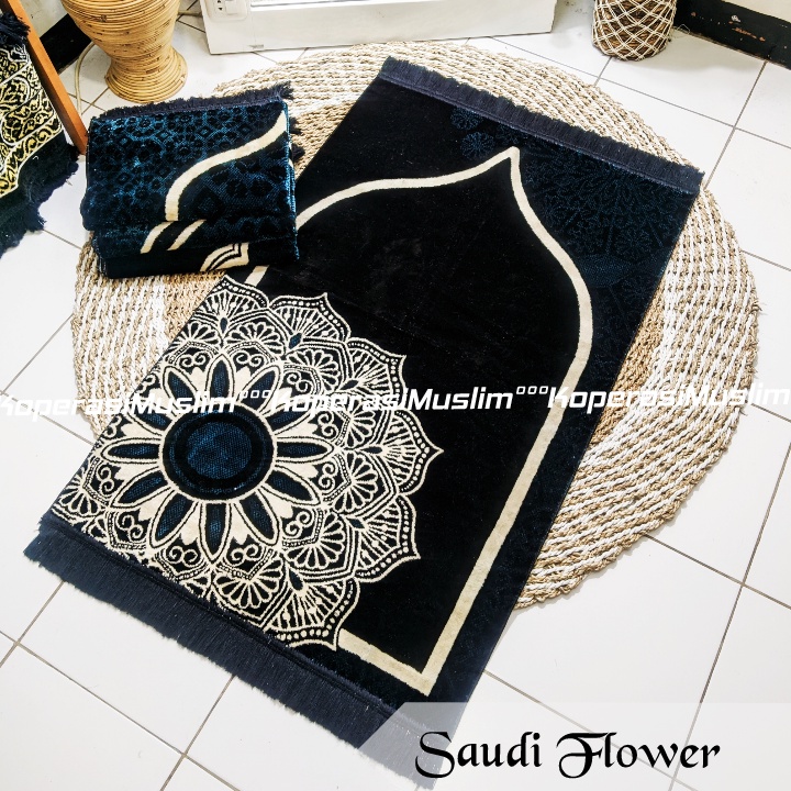 Jual Sajadah Bulu Hitam Turki Motif Bunga Cantik -Sejadah Premium Bahan ...