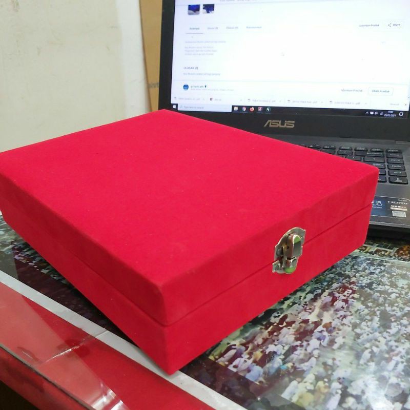Jual box bluedru persegi panjang warna merah | Shopee Indonesia