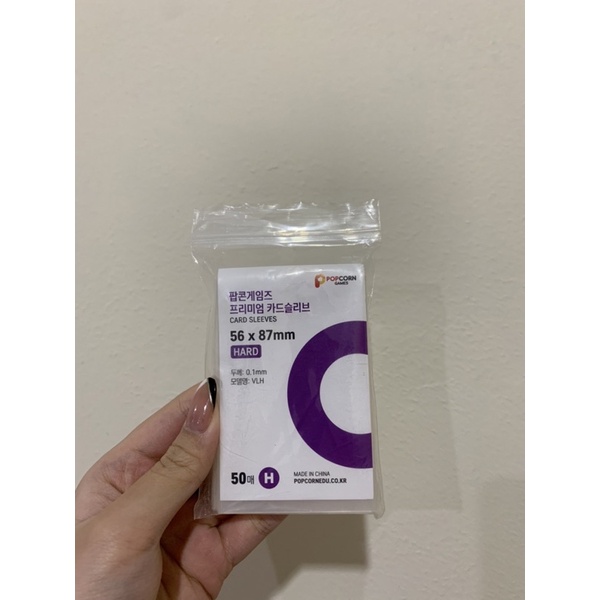 Standard USA Game Size Sleeves (100 Stück) 56x87 Mm – Klare Kartenhüllen Lila